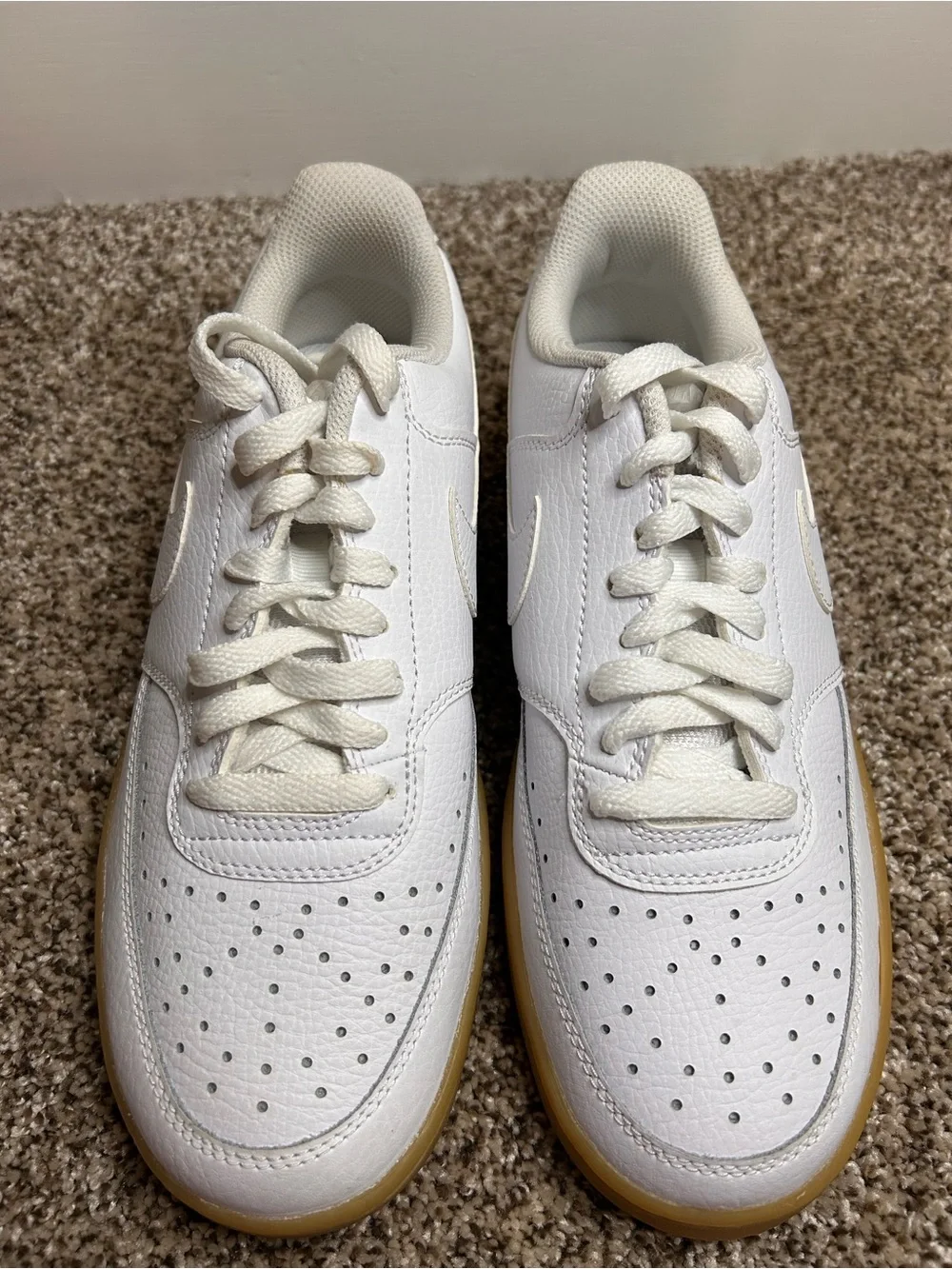 NWF Nike Court Vision Low Size 7 Men's/8.5 Women's